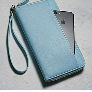 Apadi Travel Wallet (NWOT)